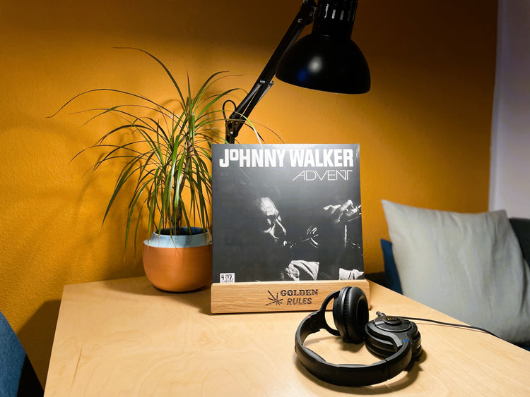 Johnny Walker - Advent (LP)